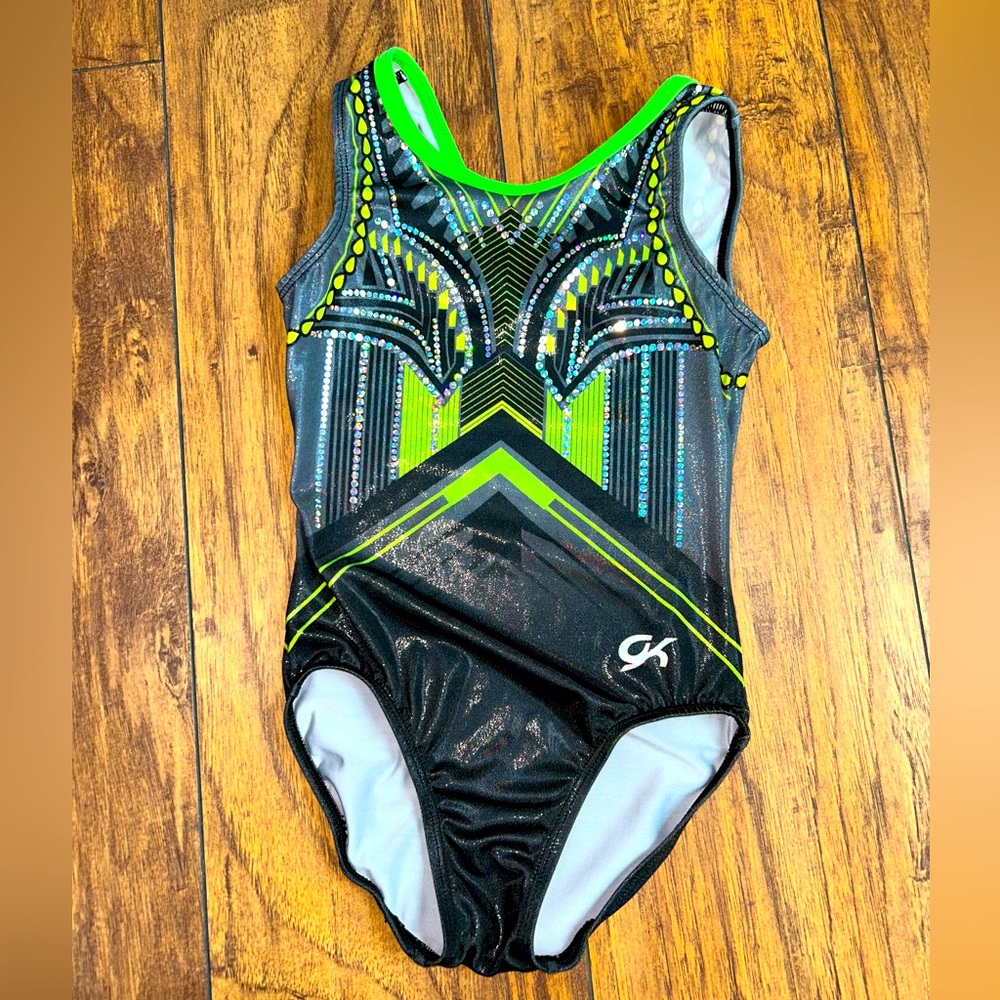 GK leotard size CM